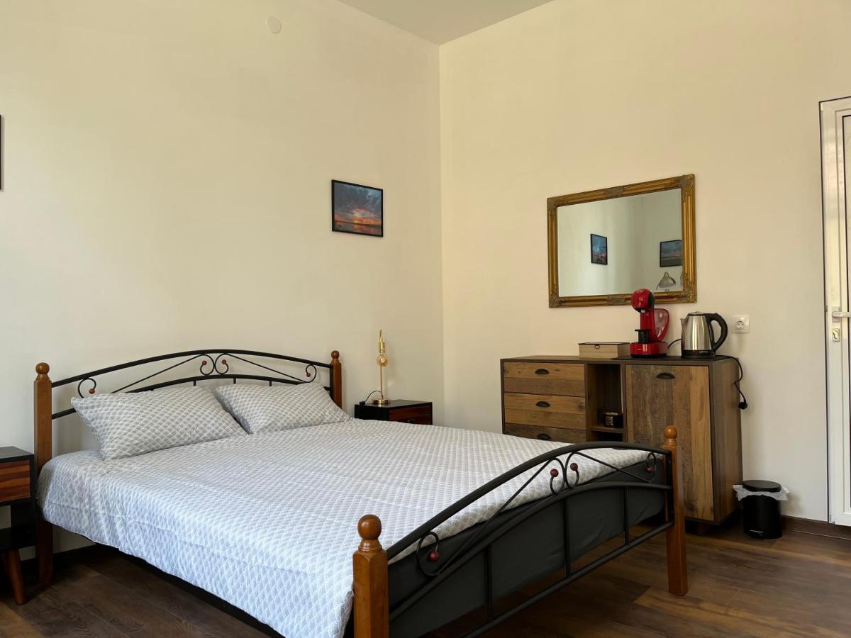 Prista Guest Rooms Ruse Exteriör bild